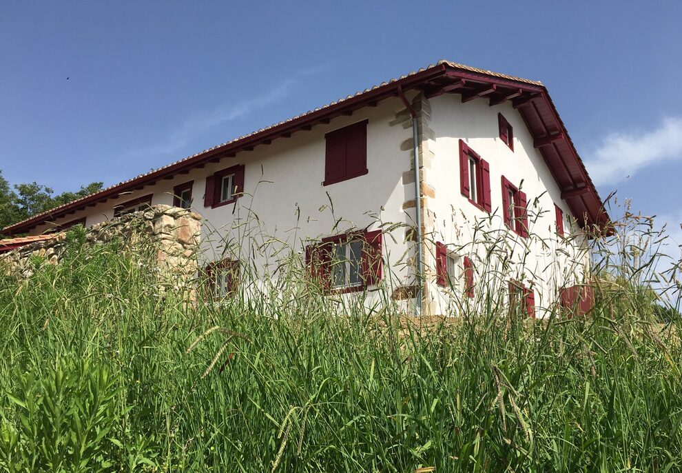 RENOVATION ASCAIN